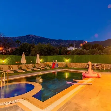 Verdora - 4 Bedroom In Oludeniz Hisaroenue Villa Fethiye