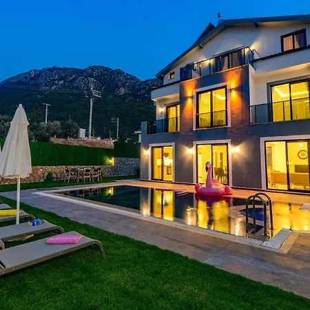 Verdora - 4 Bedroom In Oludeniz Hisaroenue Villa