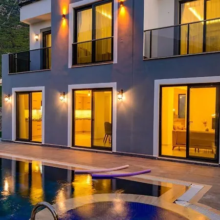 Verdora - 4 Bedroom In Oludeniz Hisaroenue Villa