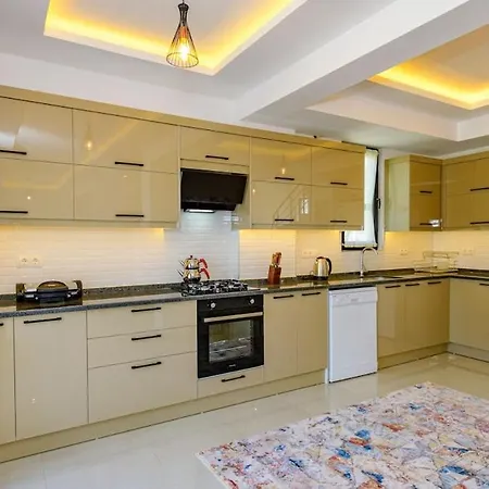 Villa Verdora - 4 Bedroom In Oludeniz Hisaroenue *