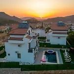 Verdora - 4 Bedroom In Oludeniz Hisaroenue * Fethiye