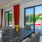 Verdora - 4 Bedroom In Oludeniz Hisaroenue Fethiye