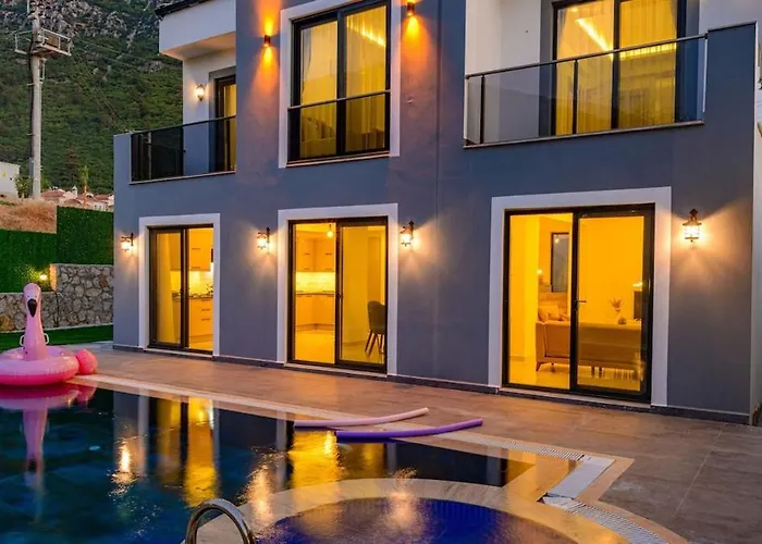 Verdora - 4 Bedroom In Oludeniz Hisaroenue Villa