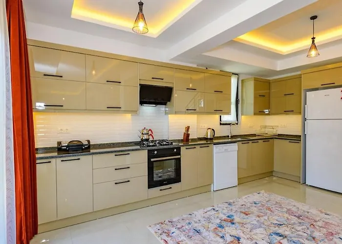 Villa Verdora - 4 Bedroom In Oludeniz Hisaroenue *